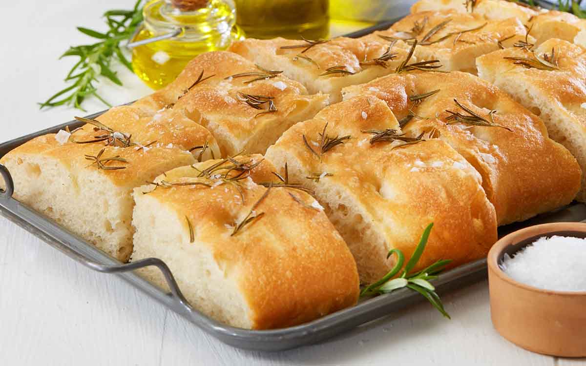 Nystekt glutenfri focaccia.