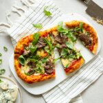 Pizza med blåmuggost