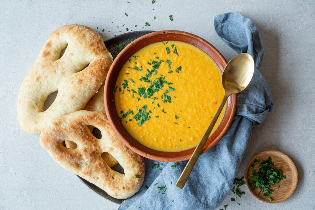 Fougasse formet som spøkelser